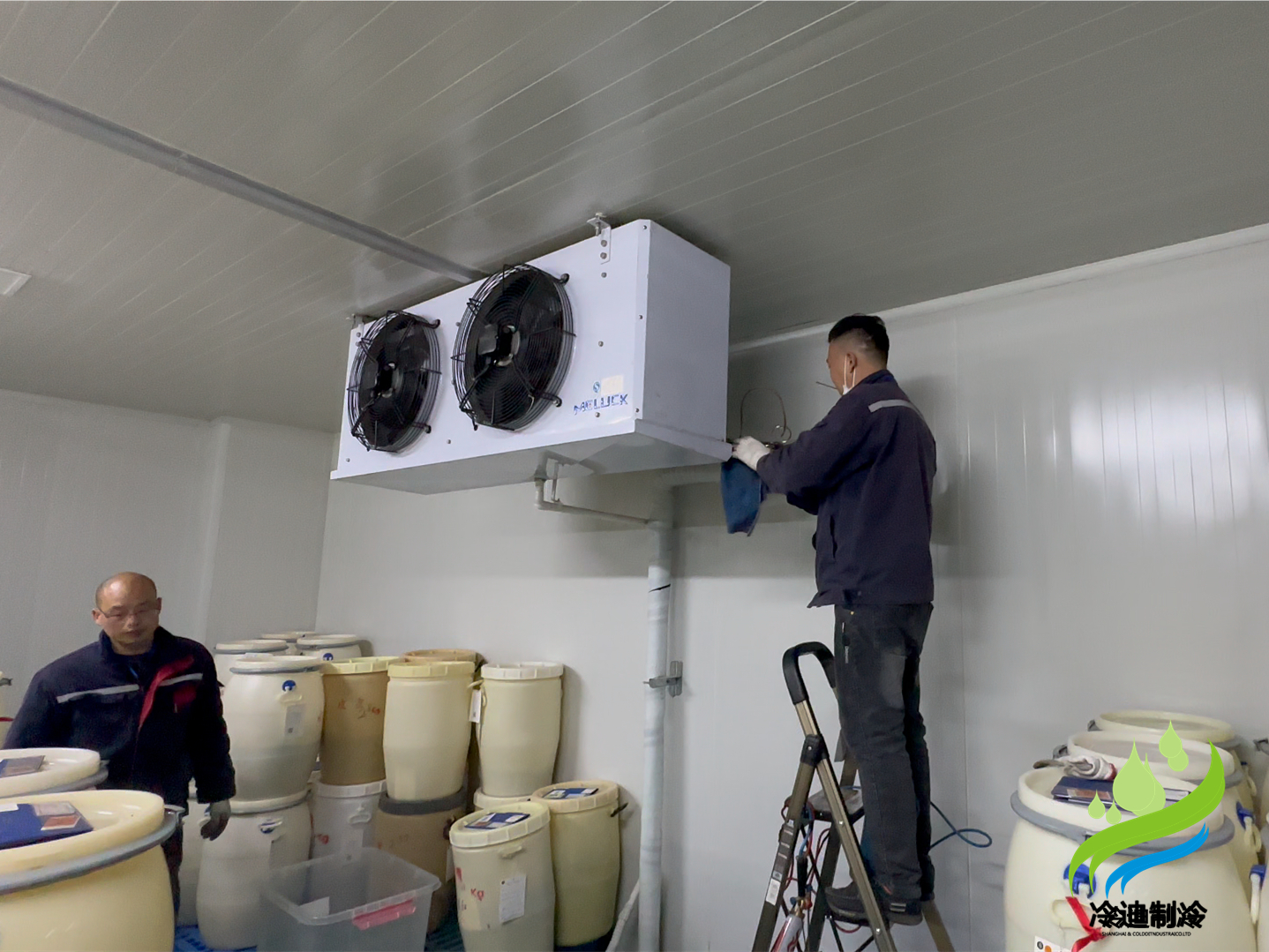 上海和黃藥業(yè)醫(yī)藥冷庫建造工程案例